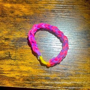 💜 Rainbow Loom Handcrafted Bracelet